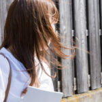 インターネットを使って人探しをする方法をわかりやすく解説